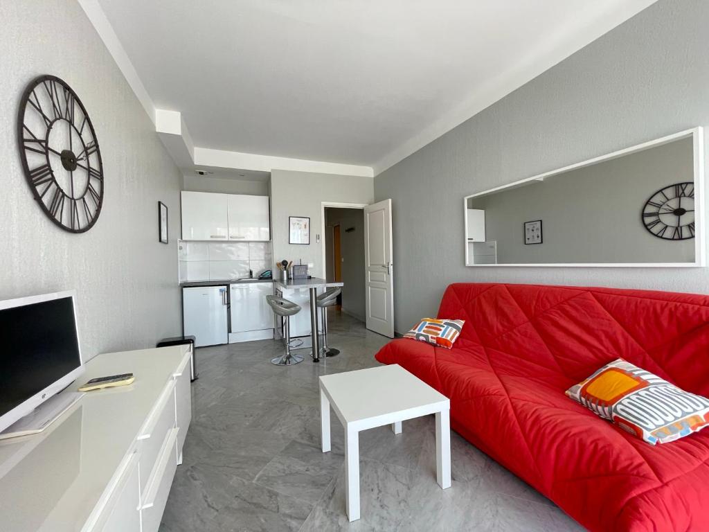 Appartement Studio cosy avec balcon - quartier Suquet 15 rue des Tambourinaires, 06400 Cannes