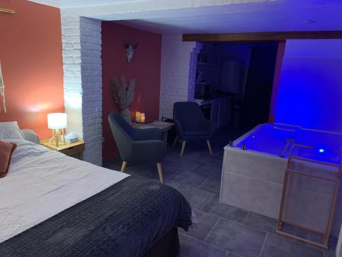 Appartement Studio Cosy avec Jacuzzi Privatif et Terrasse 25 Rue Jeanne d'Arc Hazebrouck