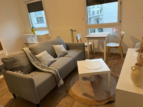 Appartement Studio Cosy et Charmant au cœur de Saint Cyr 10 Rue Marceau Saint-Cyr-lʼÉcole