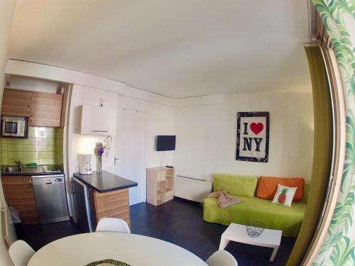 Appartement studio cosy Juan les pins 17 avenue Maréchal Joffre Juan-les-Pins