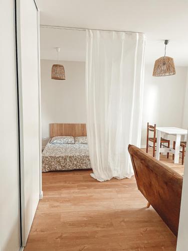 Appartement Studio cozy T1 57 QUATER Avenue Bouloc Torcatis Carmaux