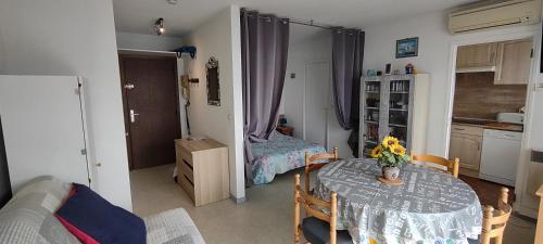 Appartement STUDIO FACE MER 1351 Route de la Corniche Boulouris-sur-Mer