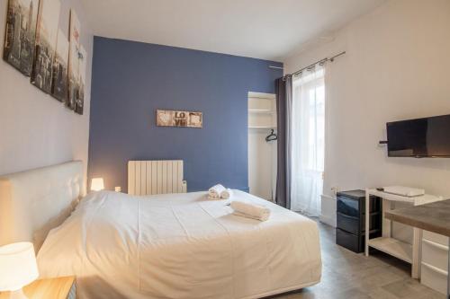 Studio for 2 located in the city center Annecy france