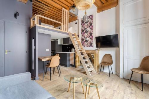 Appartement Studio Grande Rue de Vaise -Duplex -Quai de Saône 37 Grande Rue de Vaise Lyon