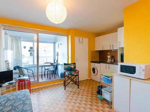 Appartement Studio Gruissan, 1 pièce, 3 personnes - FR-1-409A-2 Rés. Cap Gruissan Quai de la Capitainerie - Bât B - App.319 Gruissan