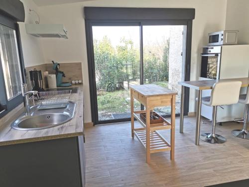 Appartement Studio indépendant, 10min Avignon 85 Chemin du Puits Pujaut