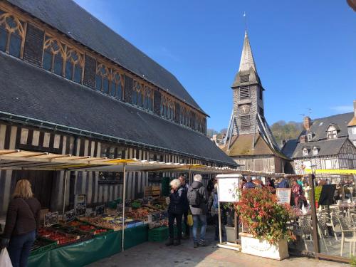 Appartement Studio Julianne place Sainte Catherine 20 Rue des Lingots Honfleur