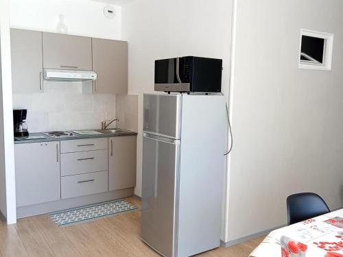 Appartement Studio La Rochelle, 1 pièce, 4 personnes - FR-1-551-44 62 rue Alfred Kastler La Rochelle