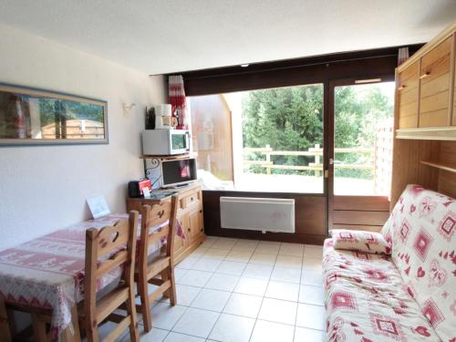 Studio Les Carroz d'Arâches, 1 pièce, 4 personnes - FR-1-572-122 Arâches-la-Frasse france