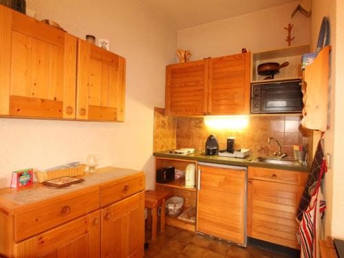 Appartement Studio Les Carroz d'Arâches, 1 pièce, 4 personnes - FR-1-572-178 519 Route de la Telecabine Arâches-la-Frasse