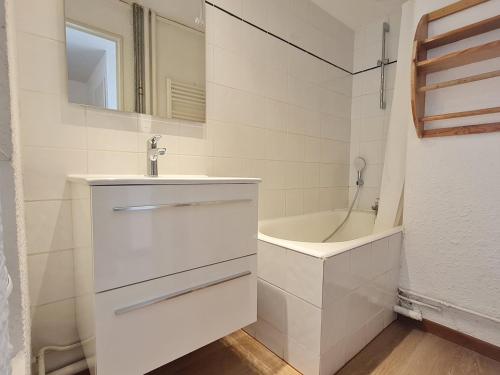 Appartement Studio Les Deux Alpes, 1 pièce, 4 personnes - FR-1-348-221 Entrée BELLEDONNE 15 Rue Des Sagnes Les Deux Alpes