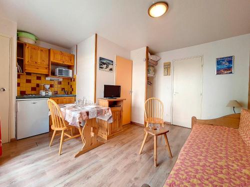 Studio Les Menuires, 1 pièce, 2 personnes - FR-1-344-1068 Les Menuires france