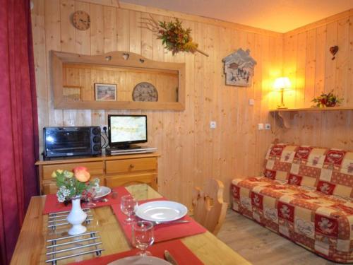 Studio Les Menuires, 1 pièce, 2 personnes - FR-1-452-120 Les Menuires france