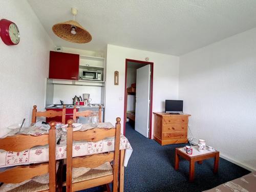 Studio Les Menuires, 1 pièce, 3 personnes - FR-1-344-1063 Les Menuires france