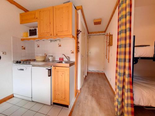 Studio Les Menuires, 1 pièce, 4 personnes - FR-1-344-206 Les Menuires france