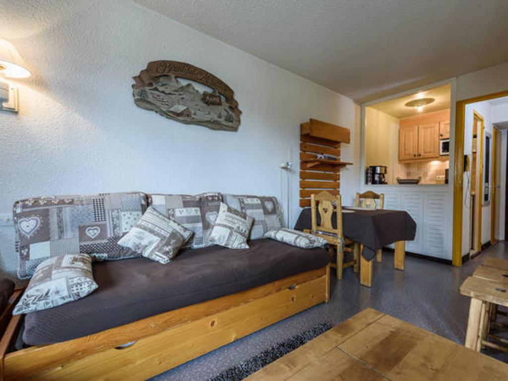 Appartement Studio Les Menuires, 1 pièce, 5 personnes - FR-1-574-2 CROISETTE, 73440 Les Menuires