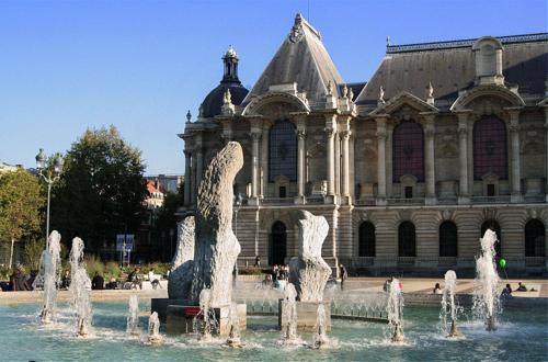 Appartement Studio Lille-Republique Etage 3 Rue 12 Rue Inkermann Lille