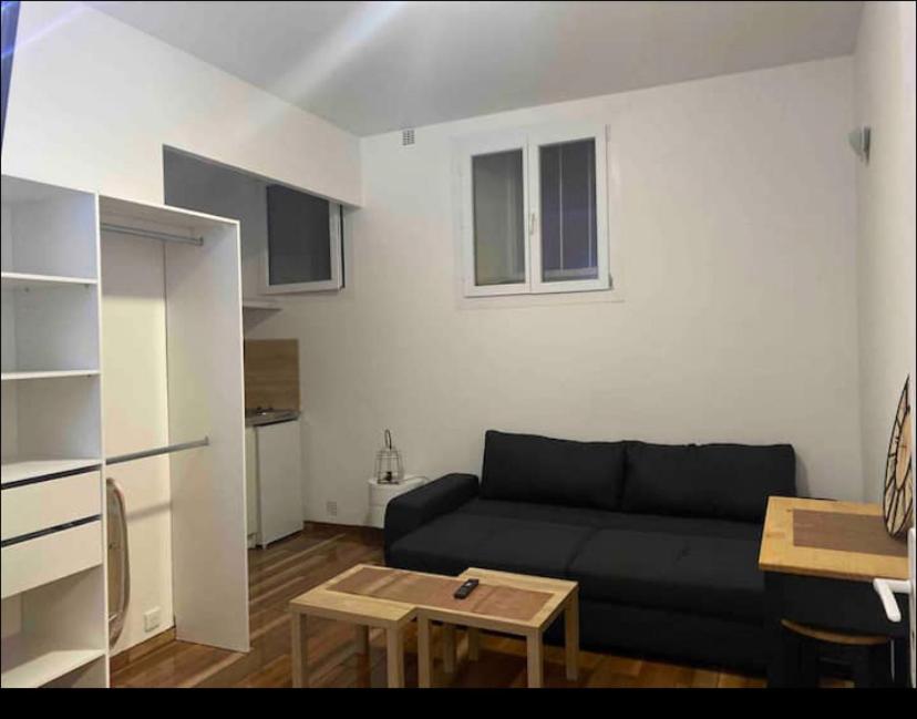 Appartement Studio meublé Tout équipé!! 15 Rue Jean Jaurès, 34760 Boujan-sur-Libron