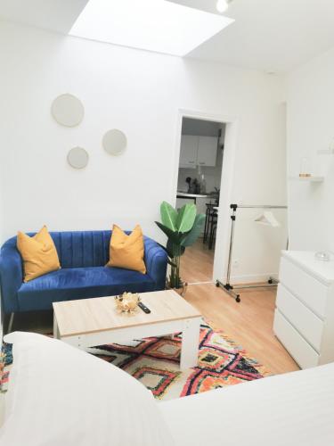 Appartement Studio moderne, lumineux 17 Rue de Longchamp Paris