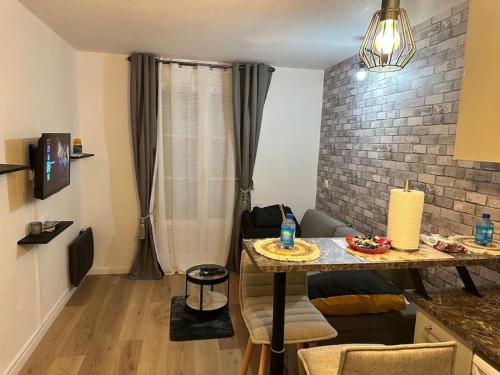 Appartement Studio moderne proche Disney Land 1 Rue des Halles Bussy-Saint-Georges