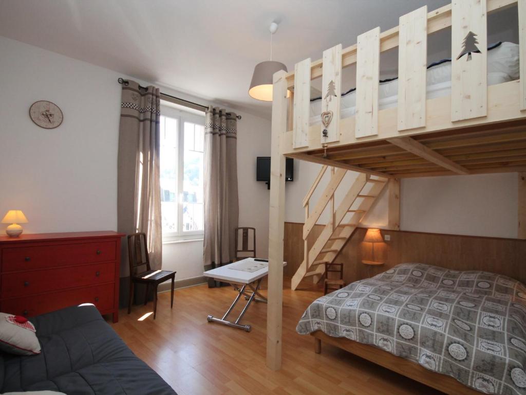 Appartement Studio Mont-Dore, 1 pièce, 4 personnes - FR-1-608-132 11 PLACE DES MOULLIERES, 63240 Le Mont-Dore
