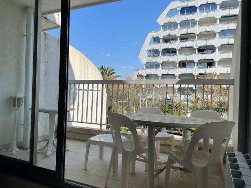 Appartement Studio NEUF -3min Plage - CLIM - TERRASSE - WIFI 109 Rue des Navigateurs La Grande Motte