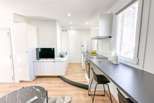 Appartement Studio neuf aux Réformés à 2 min du metro 8 Boulevard de la Libération Marseille