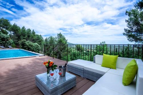 Appartement Studio Panoramic with the pool near Saint Victoire Aix en Provence 500 Chemin des Fourches Le Tholonet