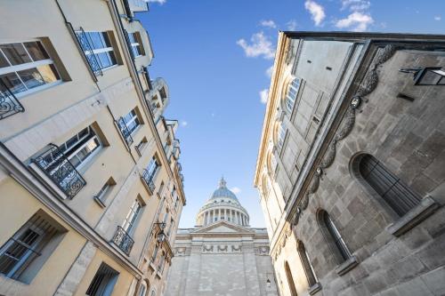 STUDIO PANTHEON Paris france