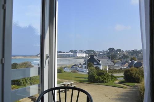 Studio piscine et vue mer Trévou-Tréguignec france