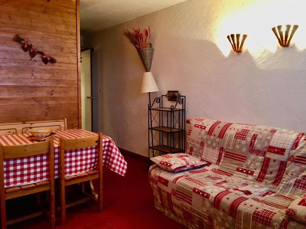 Appartement Studio Plagne Aime 2000, 1 pièce, 4 personnes - FR-1-181-2566 Immeuble le Paquebot des neiges Immeuble Le Paquebot des neiges, 73210 Aime-La-Plagne