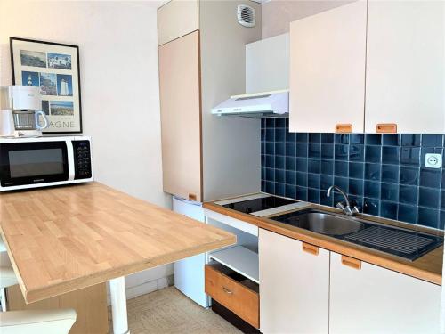 Appartement Studio Quiberon, 1 pièce, 2 personnes - FR-1-478-87 Résidence LES COURLIS 25 Boulevard Chanard Quiberon