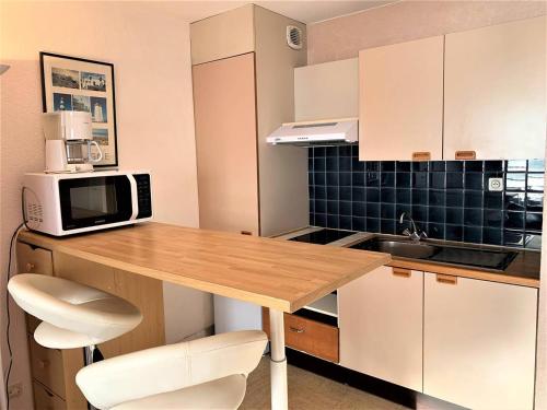 Studio Quiberon, 1 pièce, 2 personnes - FR-1-478-87 Quiberon france