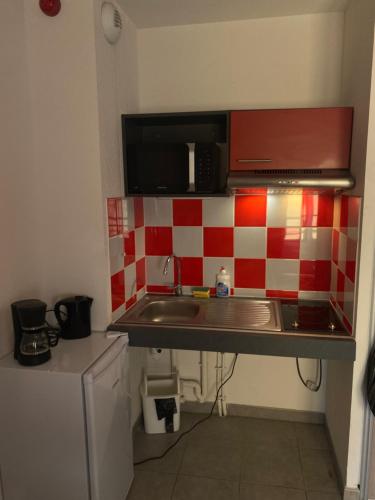 Appartement Studio Residence Cote Green 1213 Allée des Thermes Montpellier