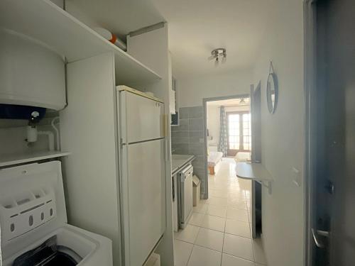 Appartement Studio Saintes-Maries-de-la-Mer, 1 pièce, 3 personnes - FR-1-475-50 10 Rue Baptiste Bonnet - Residence Le Camargue N°38  - Les Saintes-Maries-de-la-Mer