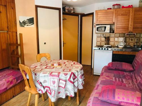 Studio Samoëns, 1 pièce, 2 personnes - FR-1-629-77 Samoëns france