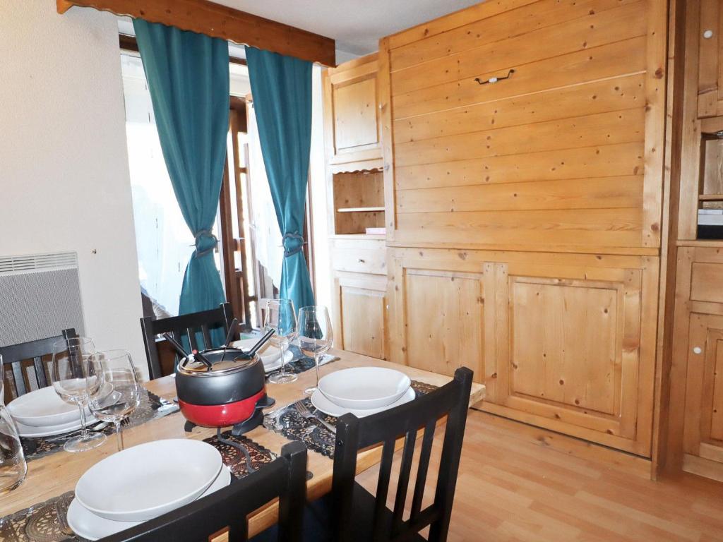 Appartement Studio Samoëns, 1 pièce, 4 personnes - FR-1-624-106 161 Avenue du Fer à Cheval Bâtiments A B C, 74340 Samoëns