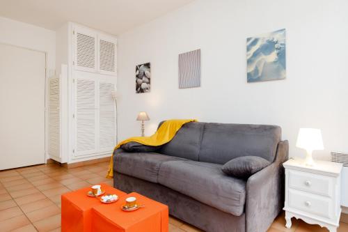 Appartement Studio Spoerry YourHostHelper 30 Place François Spoerry Grimaud