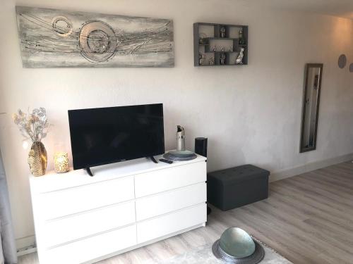 Studio ST-MANDRIER 300m MER Saint-Mandrier-sur-Mer france