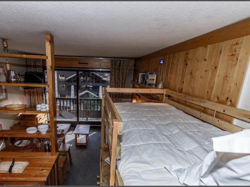 Appartement Studio Val-d'Isère, 1 pièce, 4 personnes - FR-1-518-122 Avenue Olympique Val dʼIsère