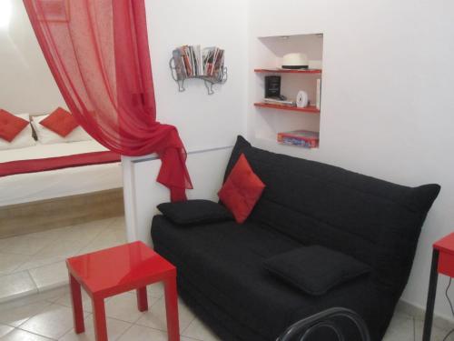 Appartement Studio Vieux Menton 76 rue Longue Menton