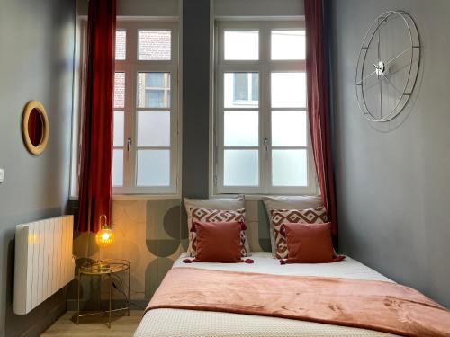 Appartement Studio Vieux Valenciennes Rez-de-chaussée 34 Rue du Profond Sens Valenciennes