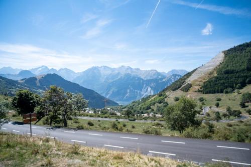 Studio with balcony and beautiful view - Alpe d'Huez - Welkeys Huez france