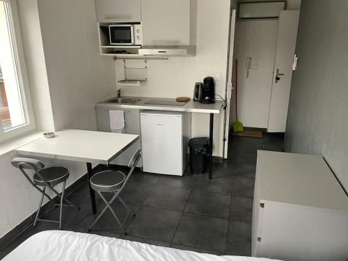 Appartement Studio2 proche fac climatisé 4 bis place de verdun Albi