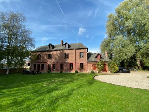 Stunning 5 bedroom French Manor house, Normandy Beaunay france