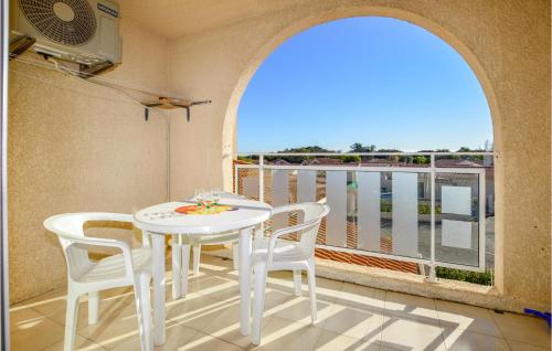 Appartement Stunning apartment in Prunete with 1 Bedrooms and Outdoor swimming pool  Prunete