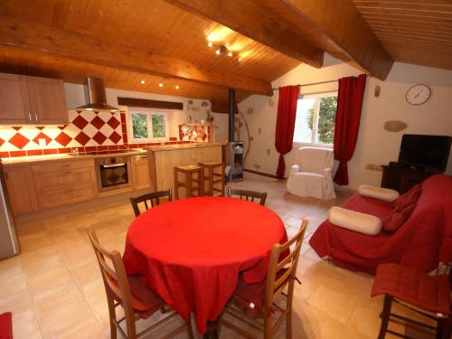 Maison de vacances Stunning Cottage in Tavistock with Private Terrace and Garden  Saint-Pierre-de-Colombier