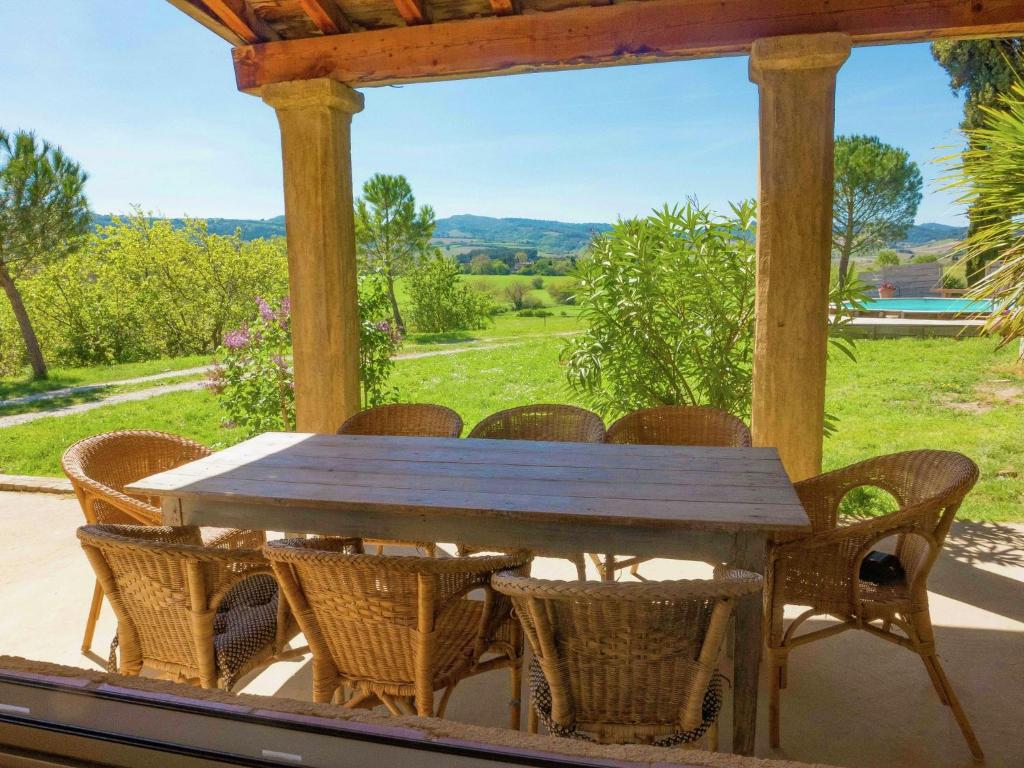 Maison de vacances Stunning Holiday Home with Swimming Pool in Loupia , 11300 Loupia