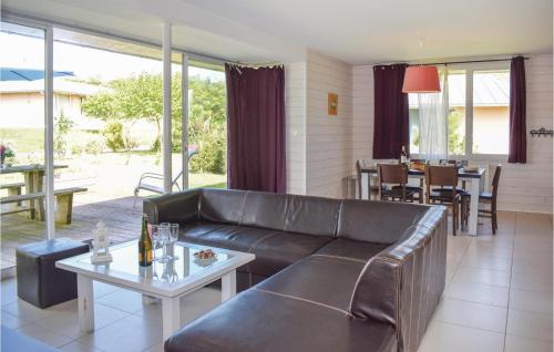 Maison de vacances Stunning home in Guisseny with 2 Bedrooms, Sauna and WiFi  Guissény