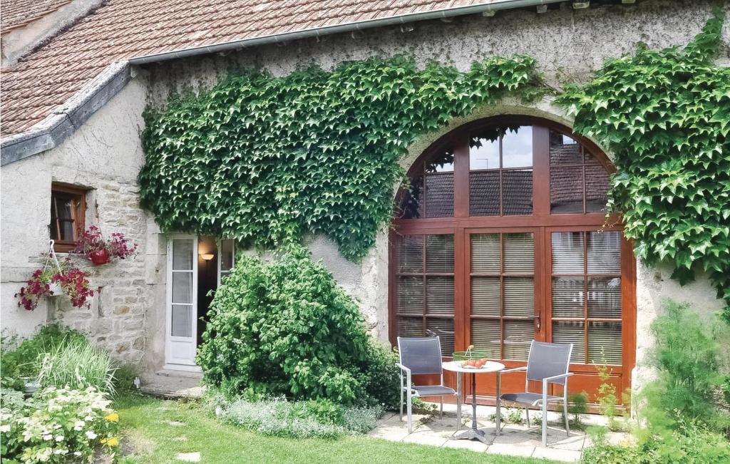 Maison de vacances Stunning home in Molinot with WiFi , 21340 Molinot